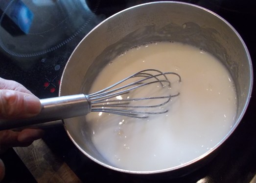 ...  und unter ständigem Rühren erhitzen. 