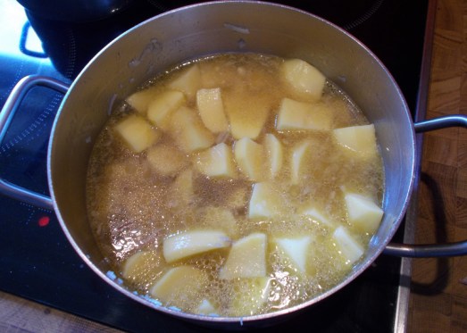 Bouillonkartofferl_4