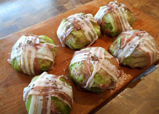 Eine Scheibe Schinkenspeck rundherum ...