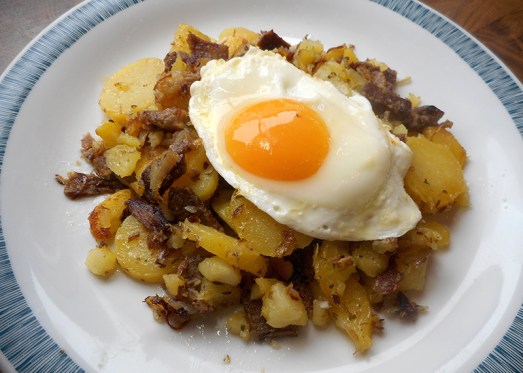 Ein Herrengröstel. Oder Herreng'röstl. Schmeckt, egal, wie man es schreibt.