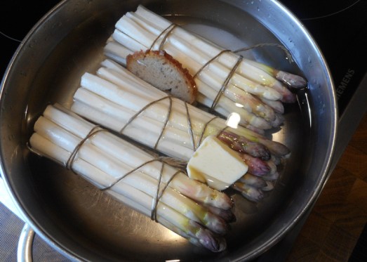 Spargel_Kraeuterkruste_1