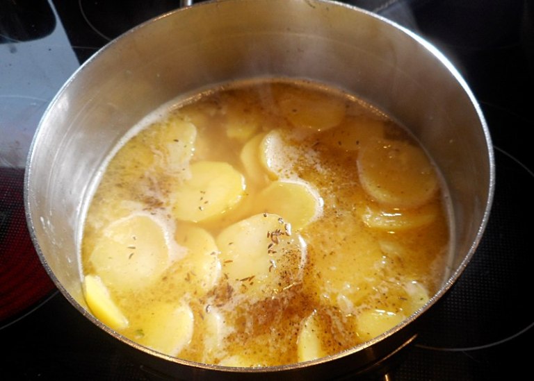 Rahmkartoffeln | Herr Peschka kocht ...